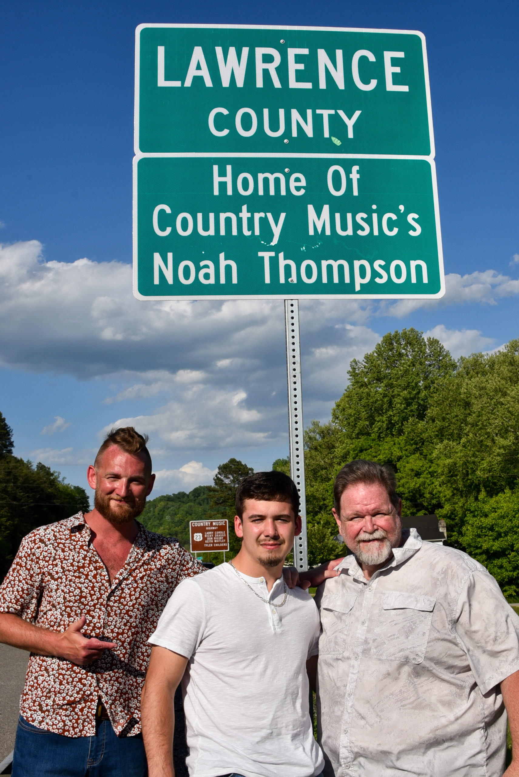 Noah Thompson sign unveiled on U.S. 23