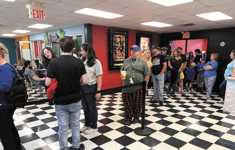 Movies reopen in Inez