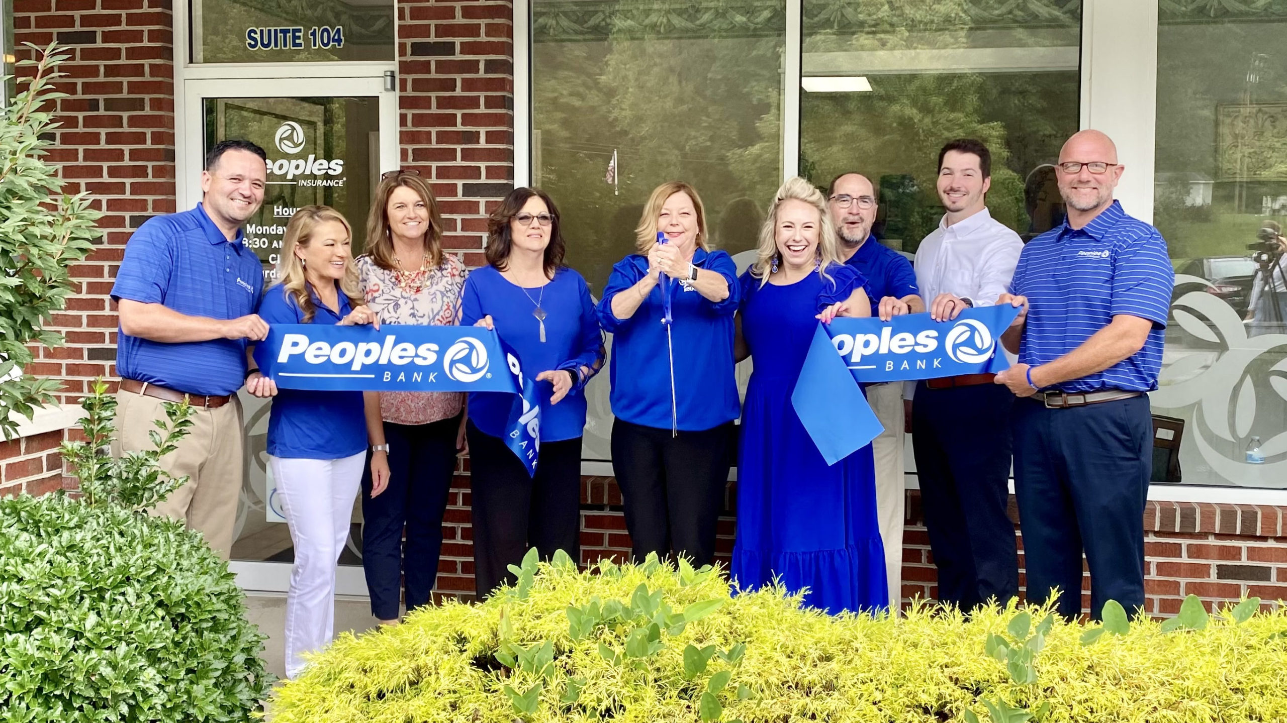 Peoples Insurance celebrates grand reopening