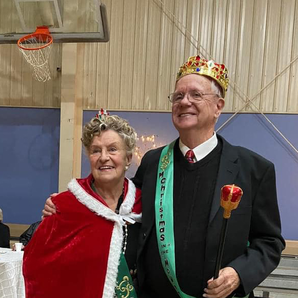 Horn and Mills crowned Ms. and Mr. Christmas in the Mountains