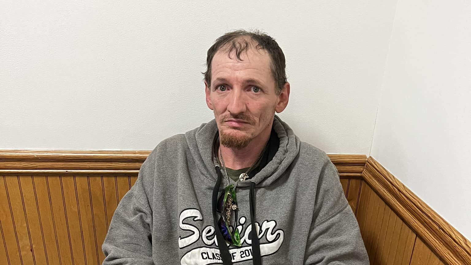 Kermit man arrested on four warrants