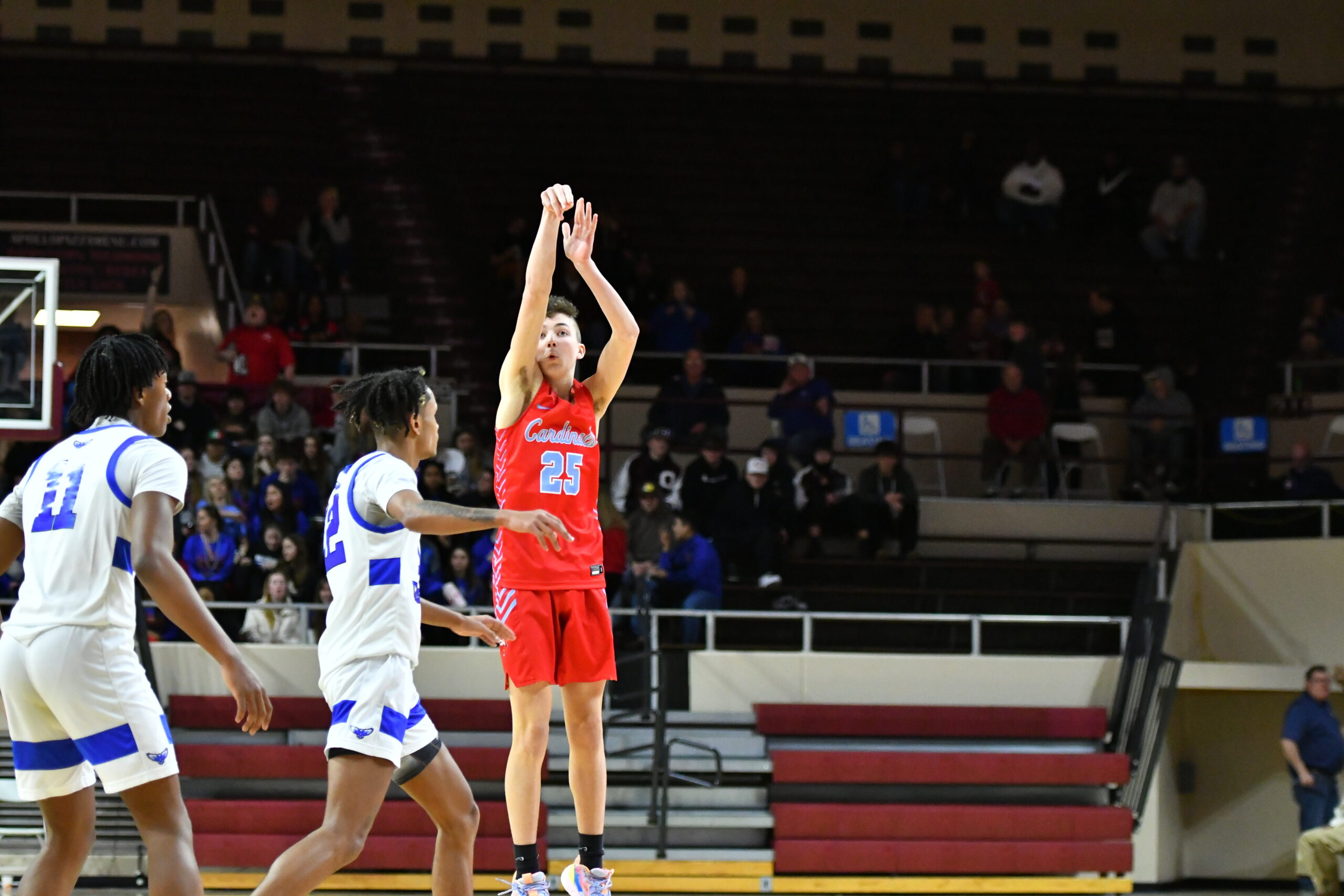 Martin County Middle School Cardinals go to Sweet 16