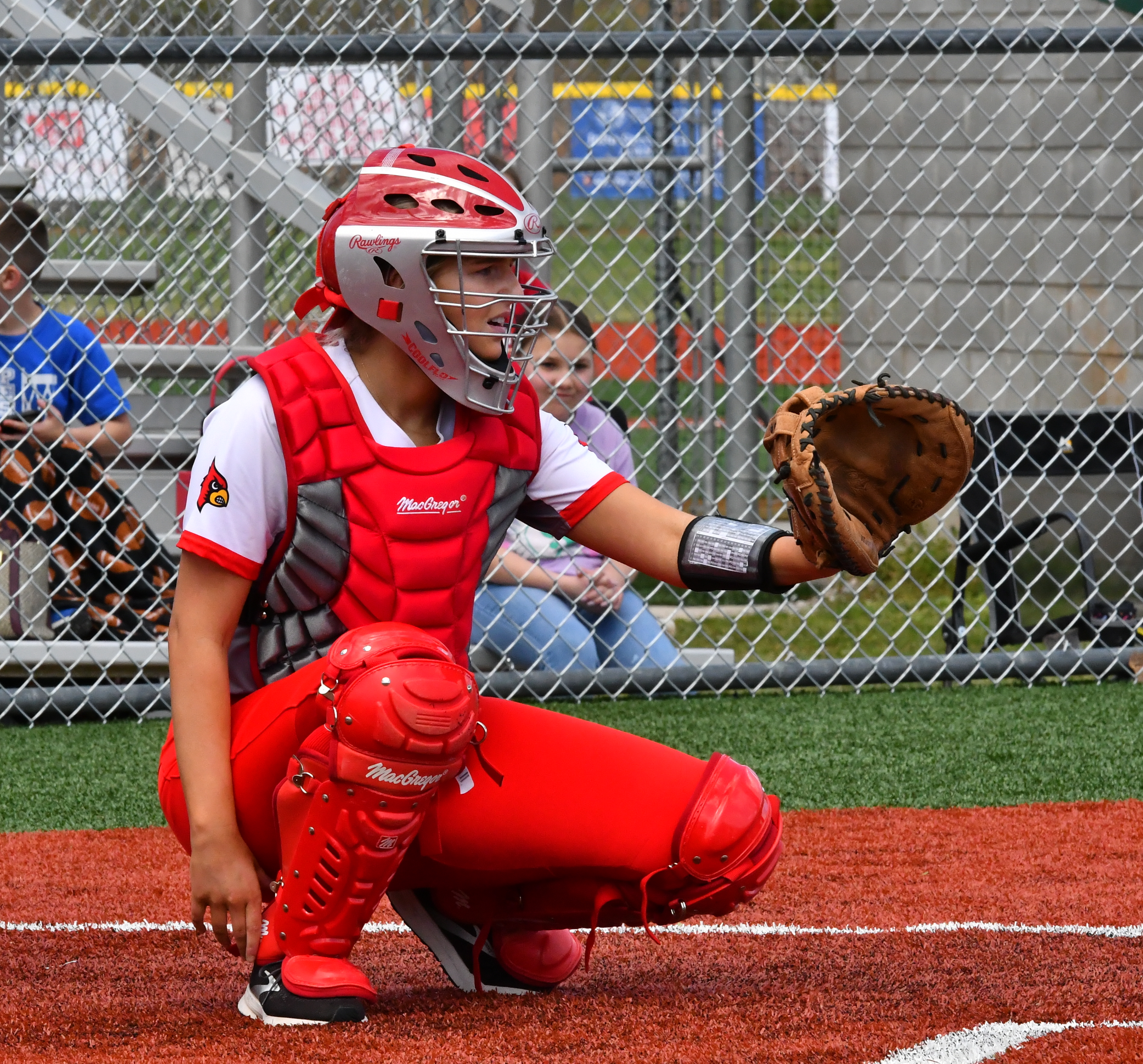 Lady Cards go 1-1 on the road