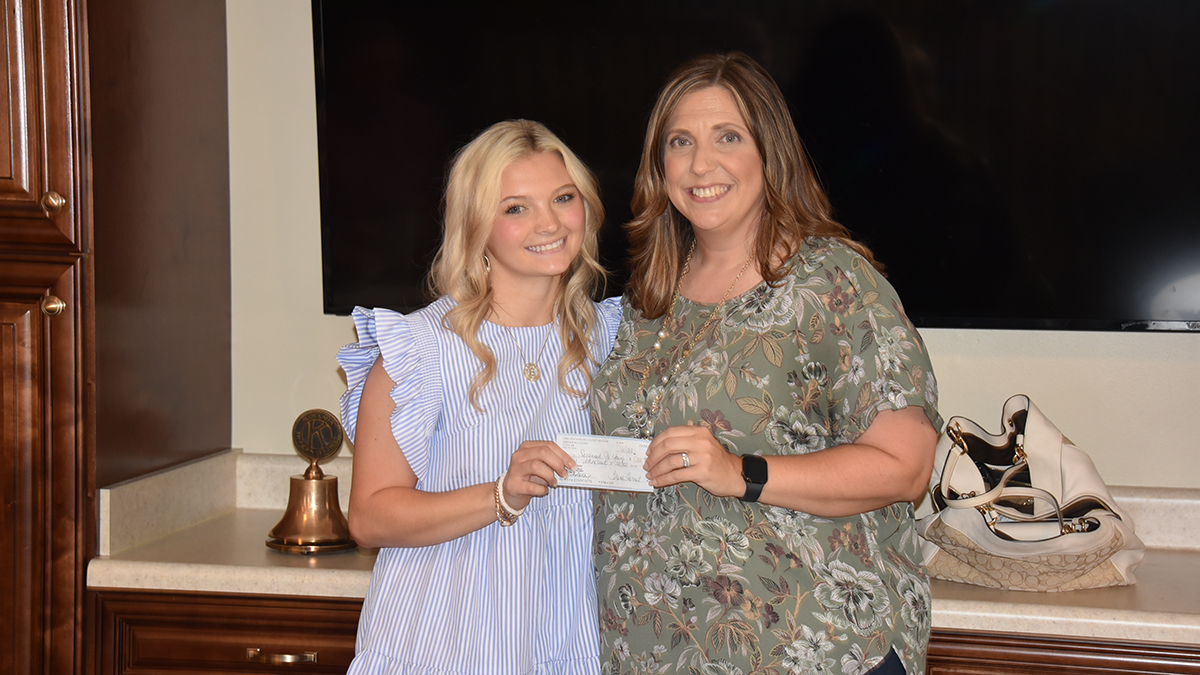 Kiwanis Club awards scholarships to two graduates