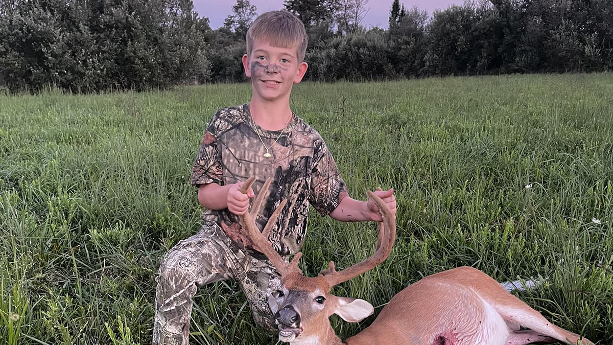 Bertling bags 11-point buck