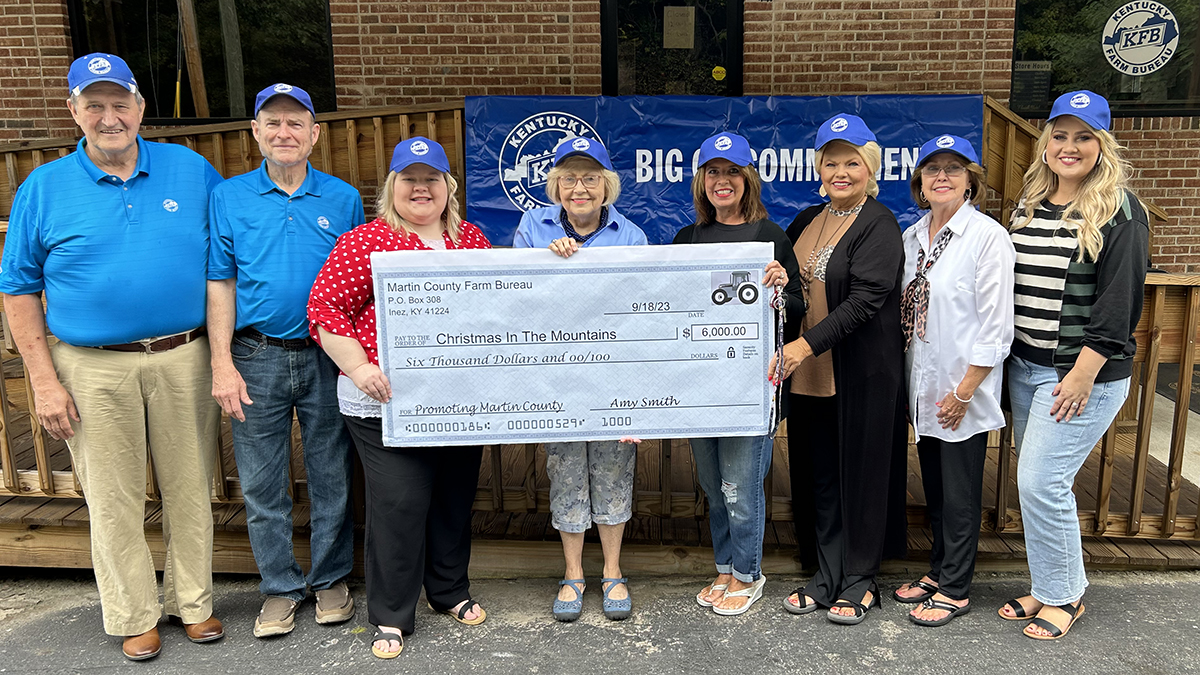 Martin County Farm Bureau sponsors Christmas in the Mountains ice-skating rink