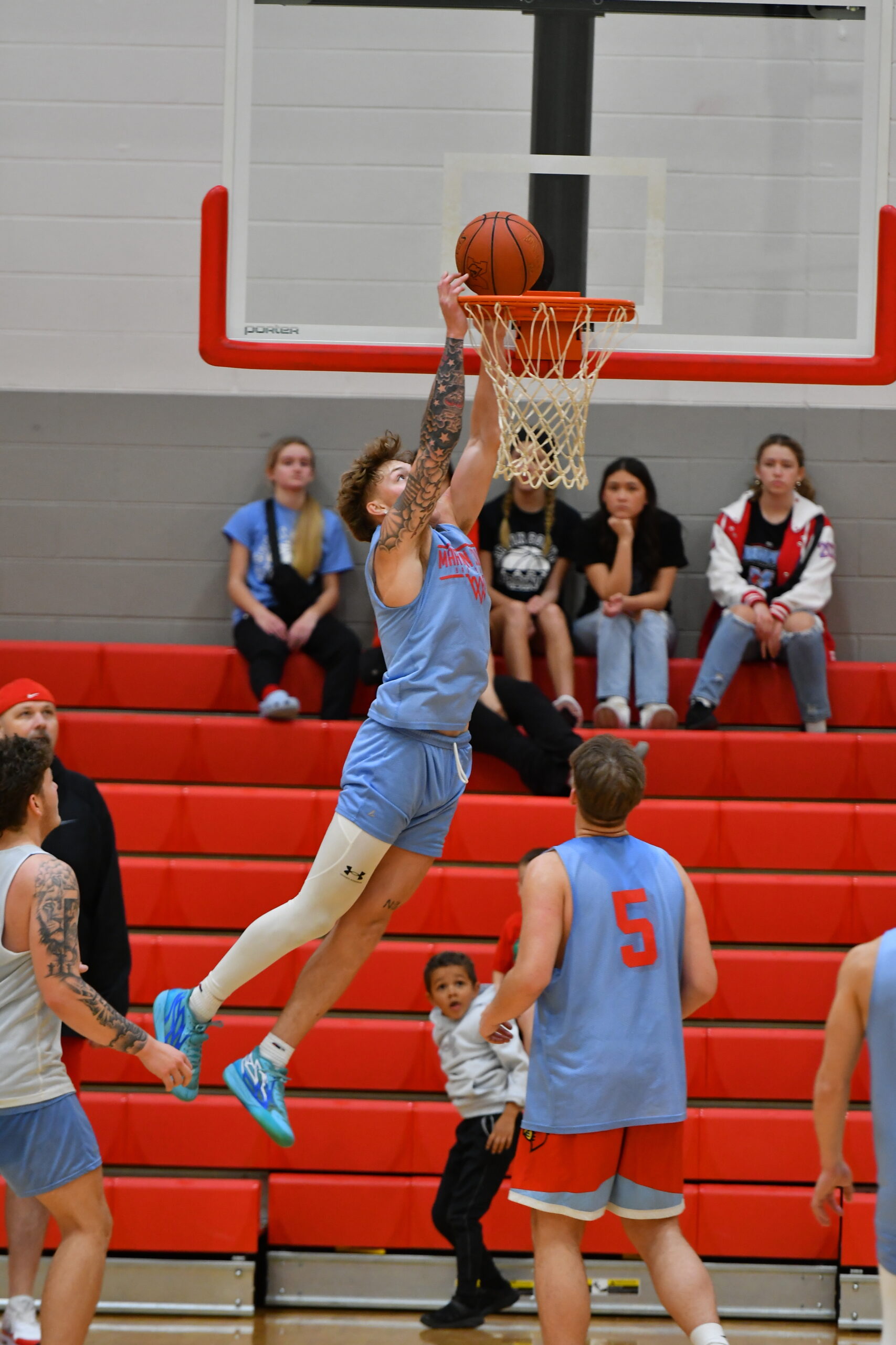 Players demonstrate skills at Cardinal Madness