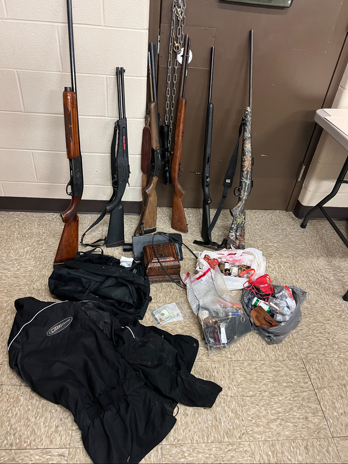 Burglary investigation yields guns, stolen items