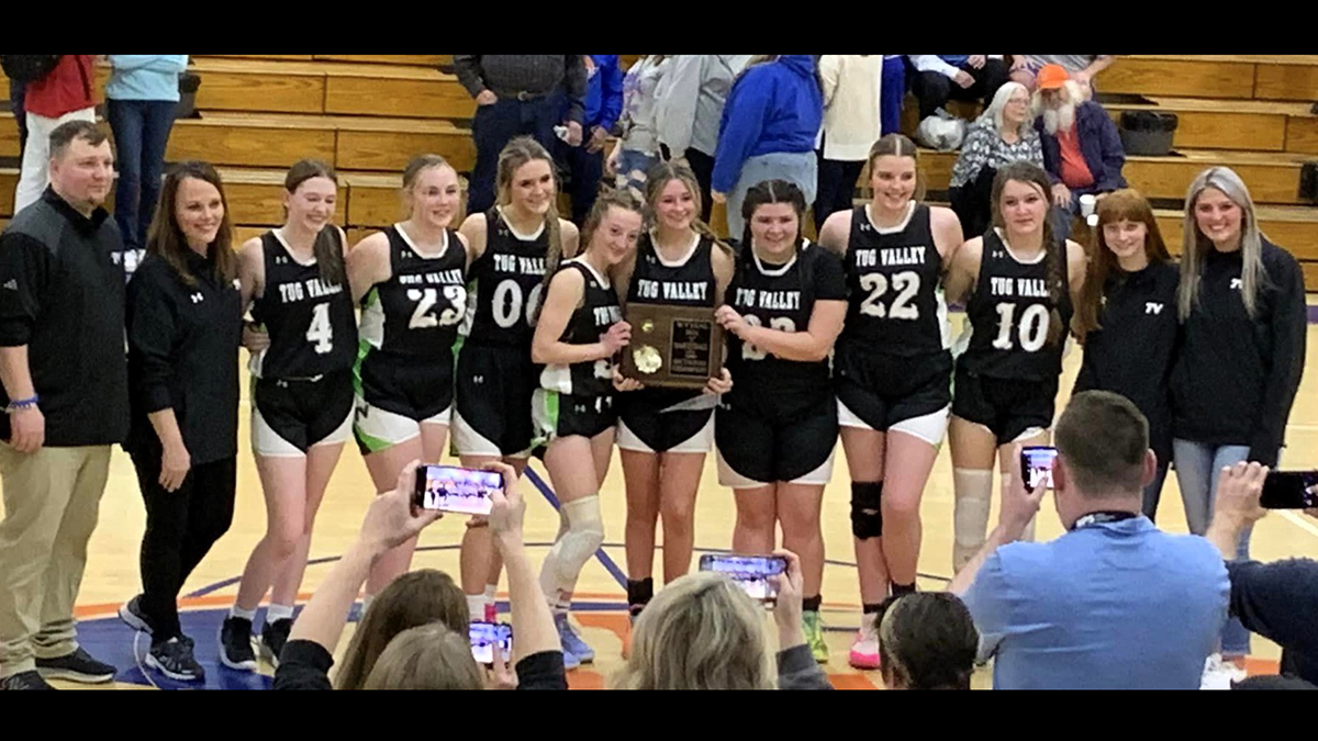 Lady Panthers win Class A Sectional tournament