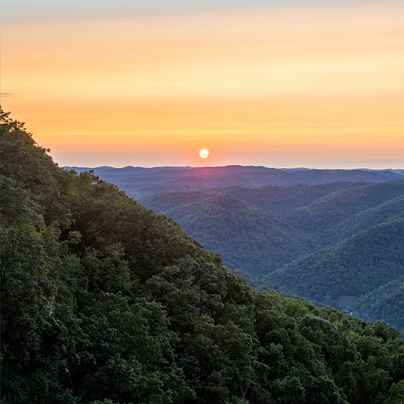 Eastern Kentucky rises: Economic revival spotlighted at East Kentucky Leadership Conference