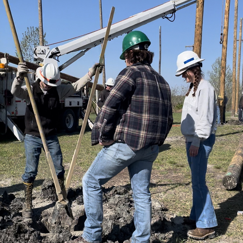 AEP Foundation grants $36K to technical colleges, provides lineworker program scholarships