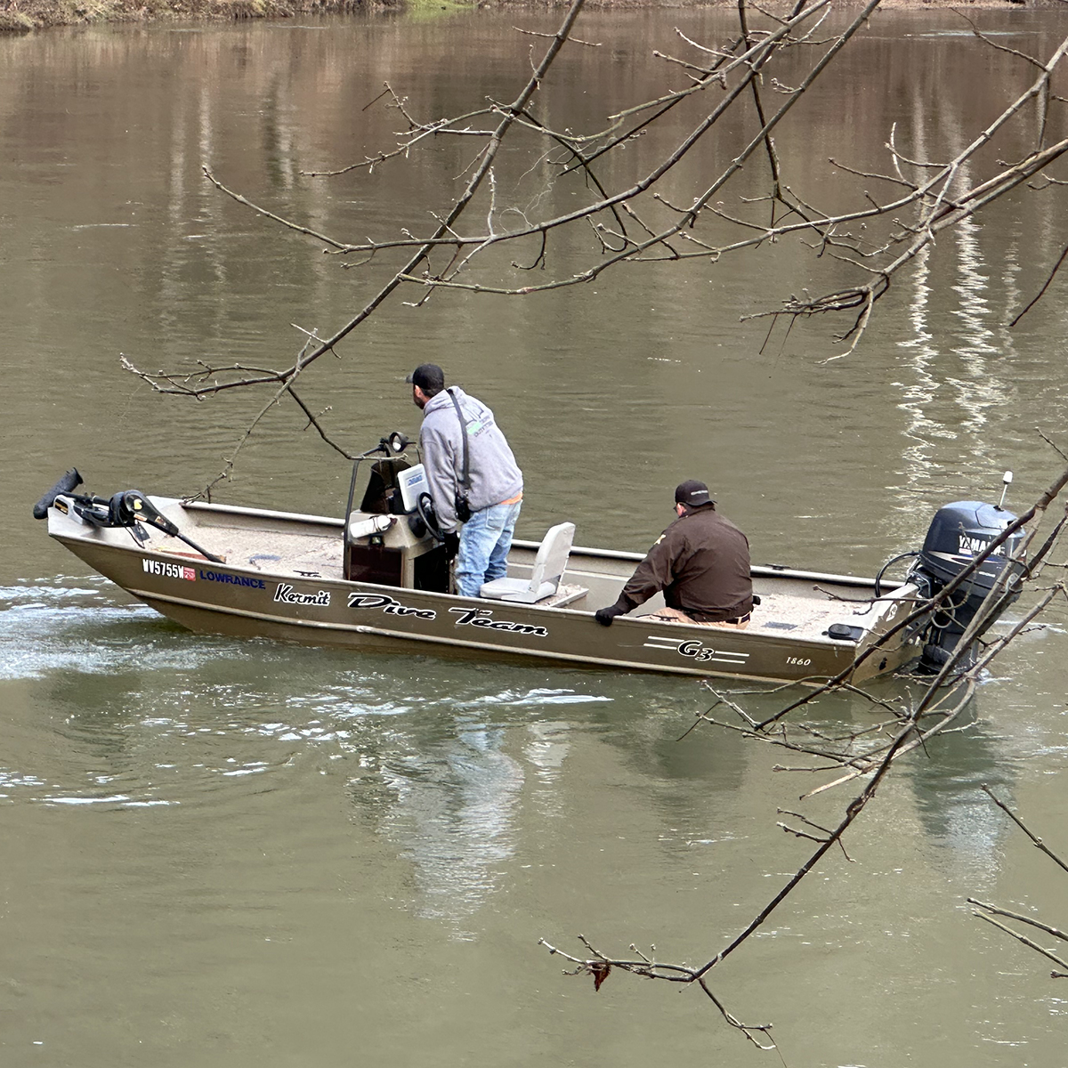 Breaking News: Authorities searching Tug River for missing Johnson County man