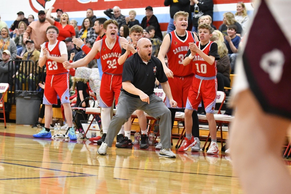 Cardinals win Eastern Kentucky conference championship