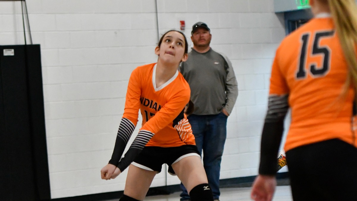 Elementary volleyball: Eden A-team undefeated