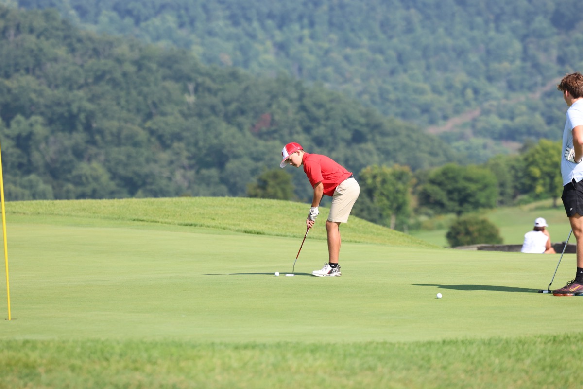 Martin County golfers record career-bests