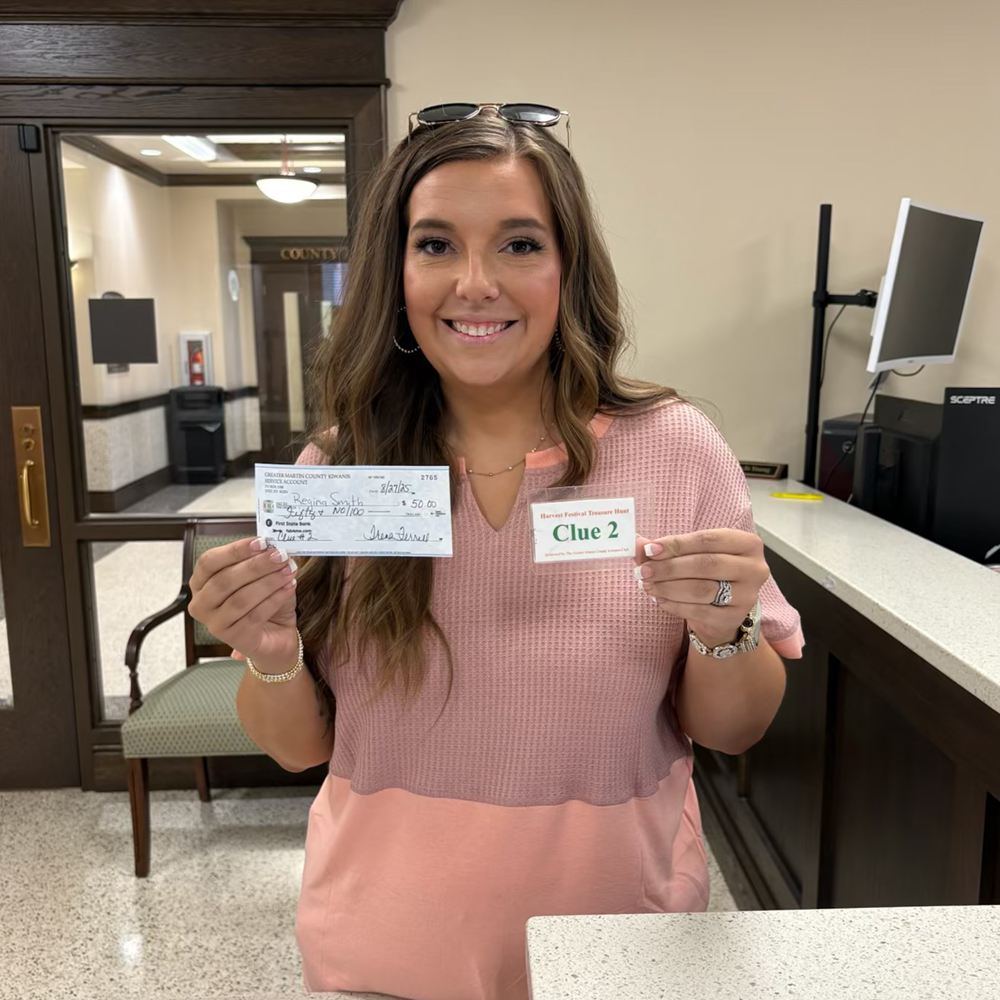 Smith finds Harvest Fest Treasure Hunt Clue #2 in Warfield