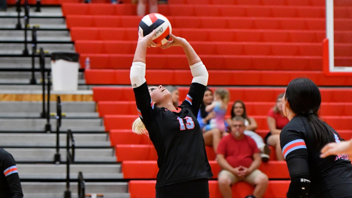Lady Cards volleyball defeats Knott County