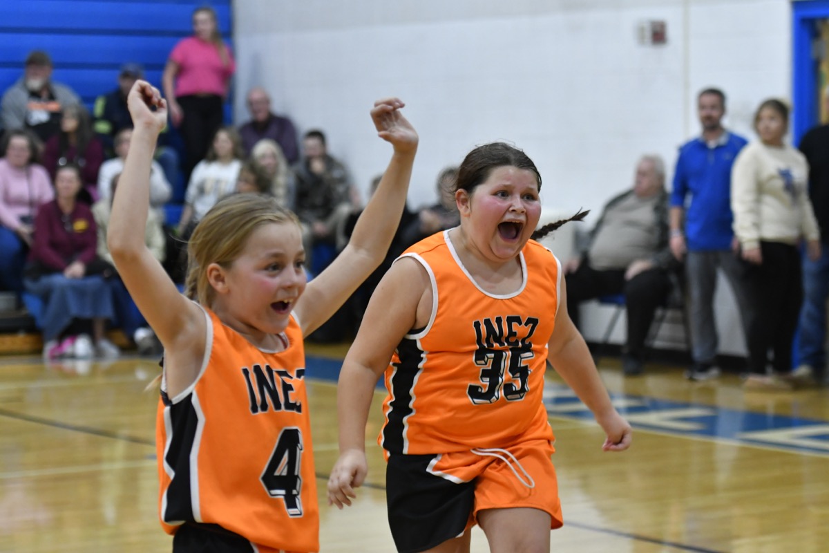 Elementary basketball action