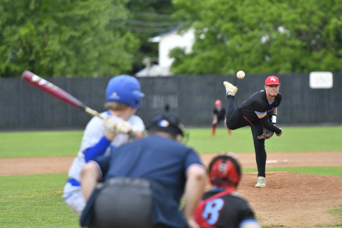 Mann, Spence receive college offers