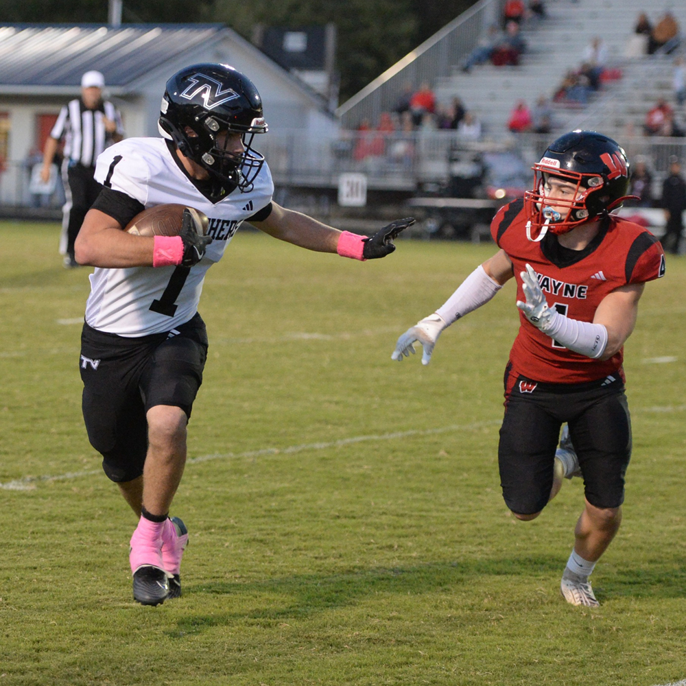 Tug Valley downs Wayne 25-20