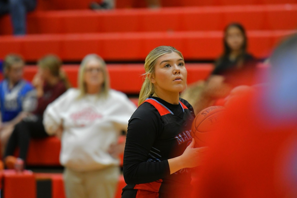 Lady Cards win two in a row