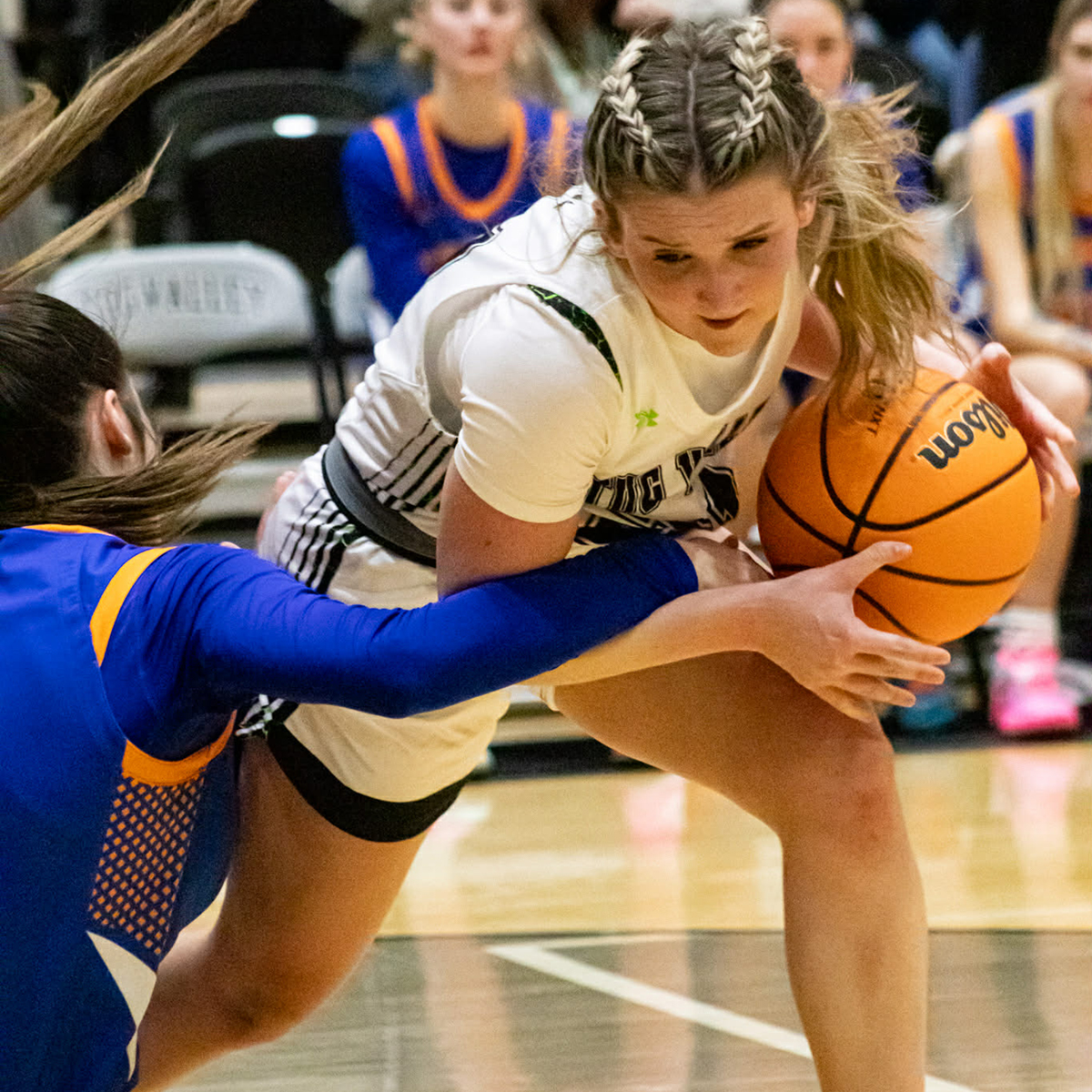 Lady Panthers roll to pair of wins