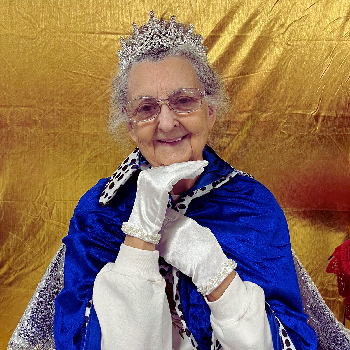 Kings and Queens crowned at Martin County Health Care Facility