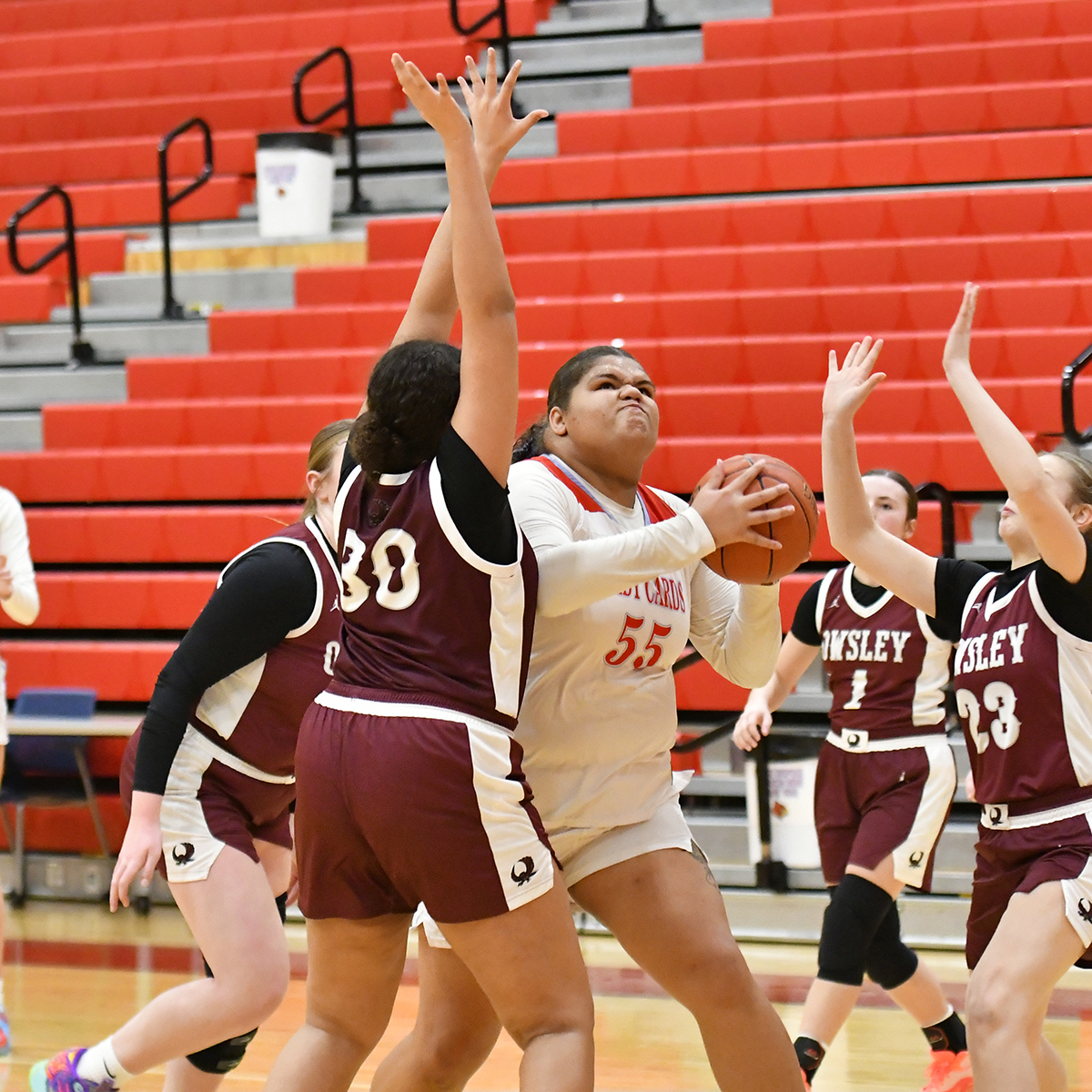Martin County Lady Cards slam door on Clinton County