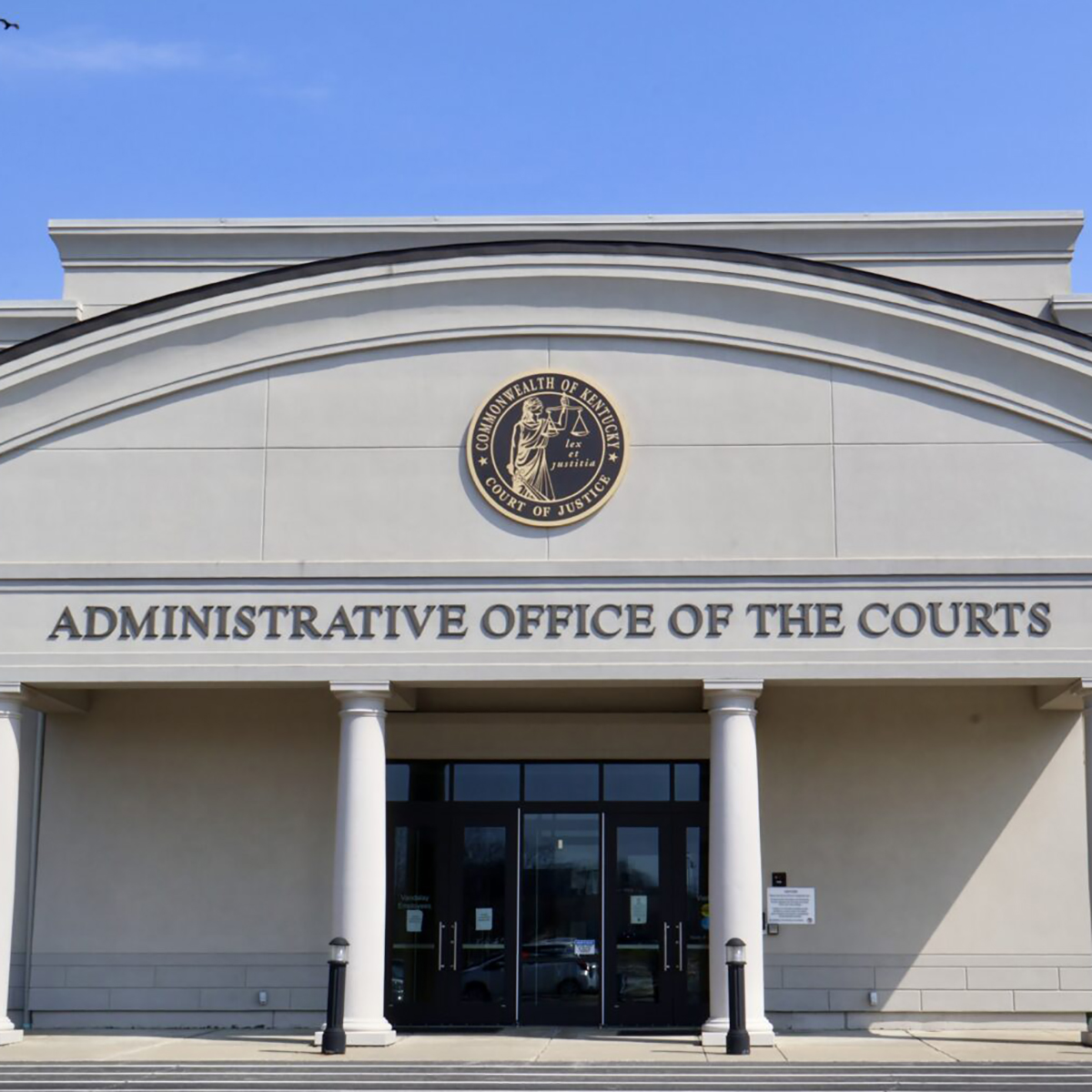 KY chief justice warns drug, mental health courts would be wiped out by budget proposals