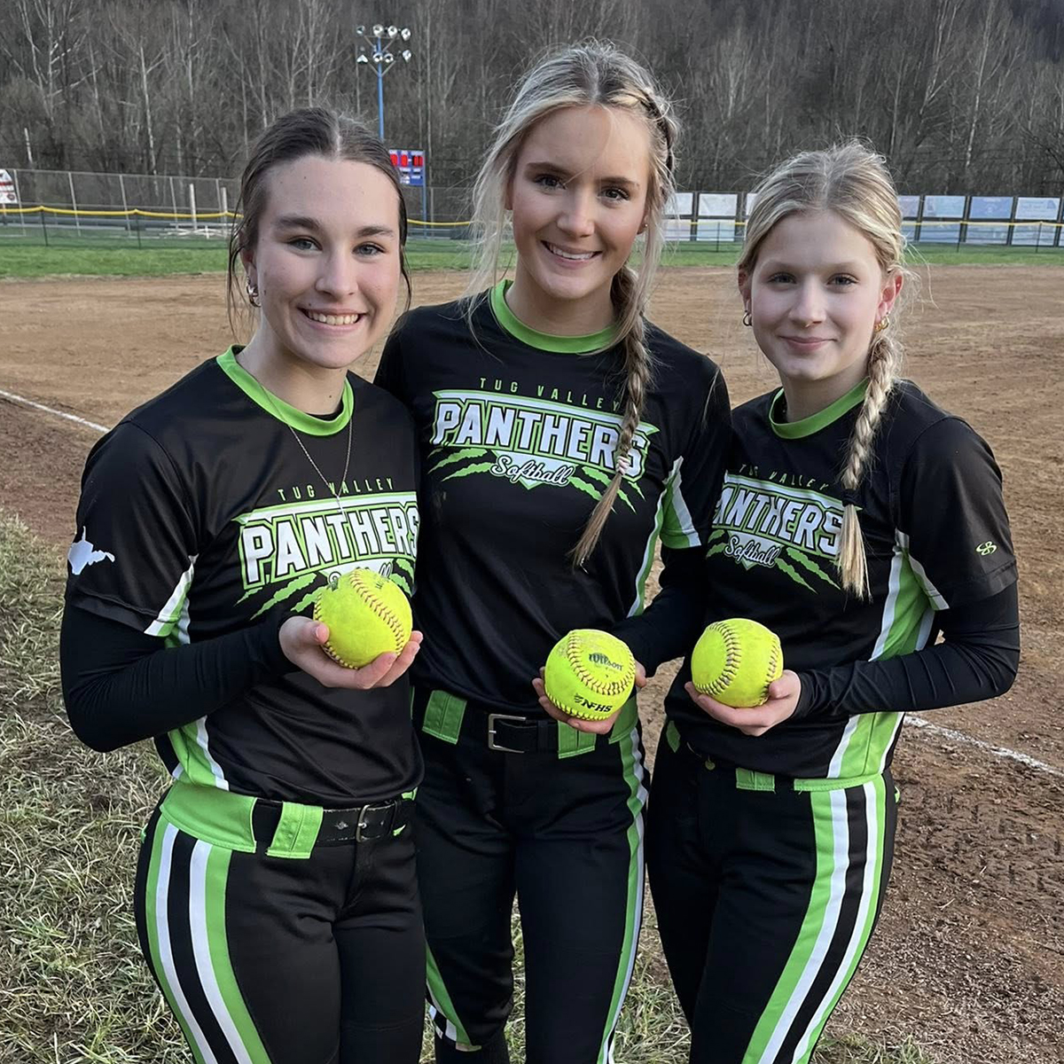 Tug Valley Lady Panthers stay unbeaten with trio of wins